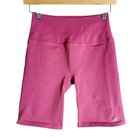 Alo Yoga Paradise Pink Seamless Ribbed High Rise Biker Shorts Small - Picture 1 of 5